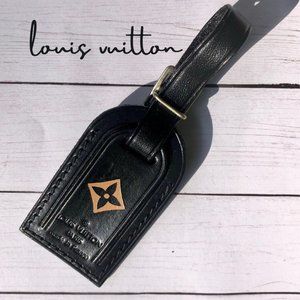 Louis Vuitton Small Leather Luggage Tag in Black